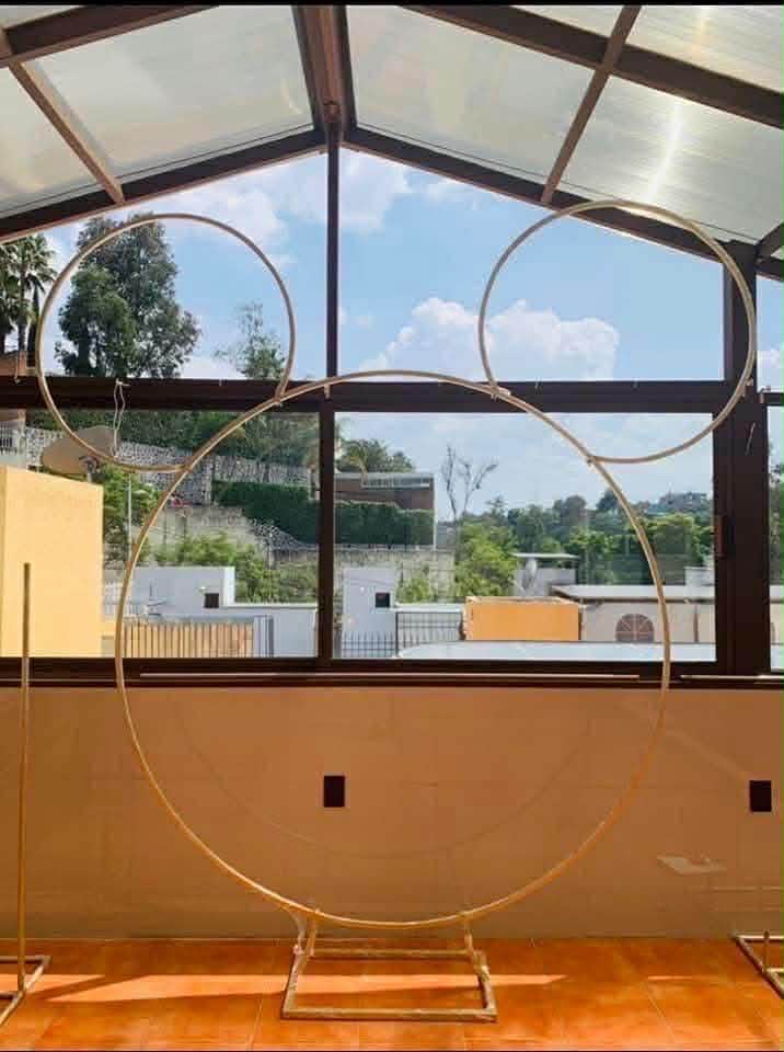 Gold Circles
